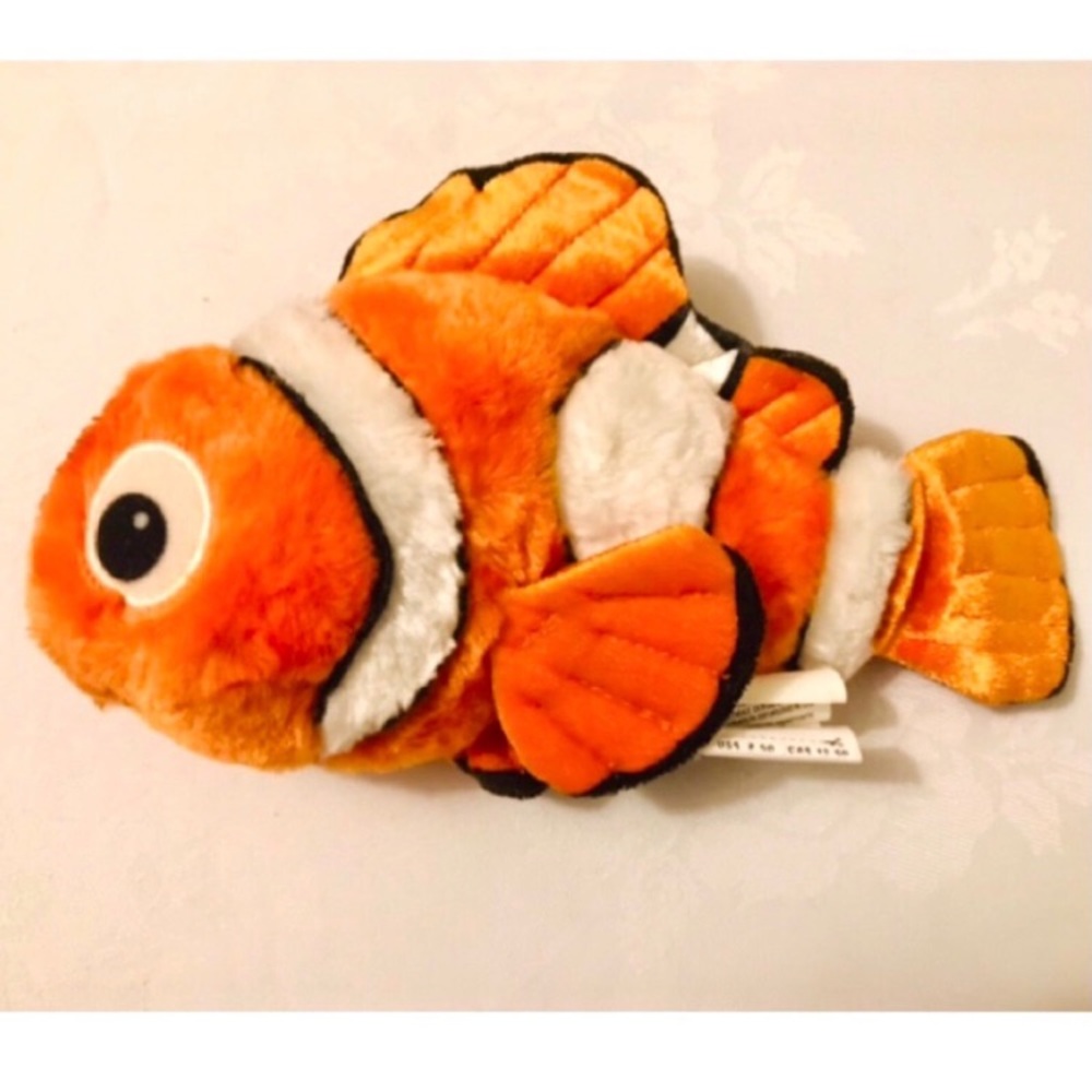Finding Nemo Plush Disney Store Parks Pixar Clown Fish Vintage Like New